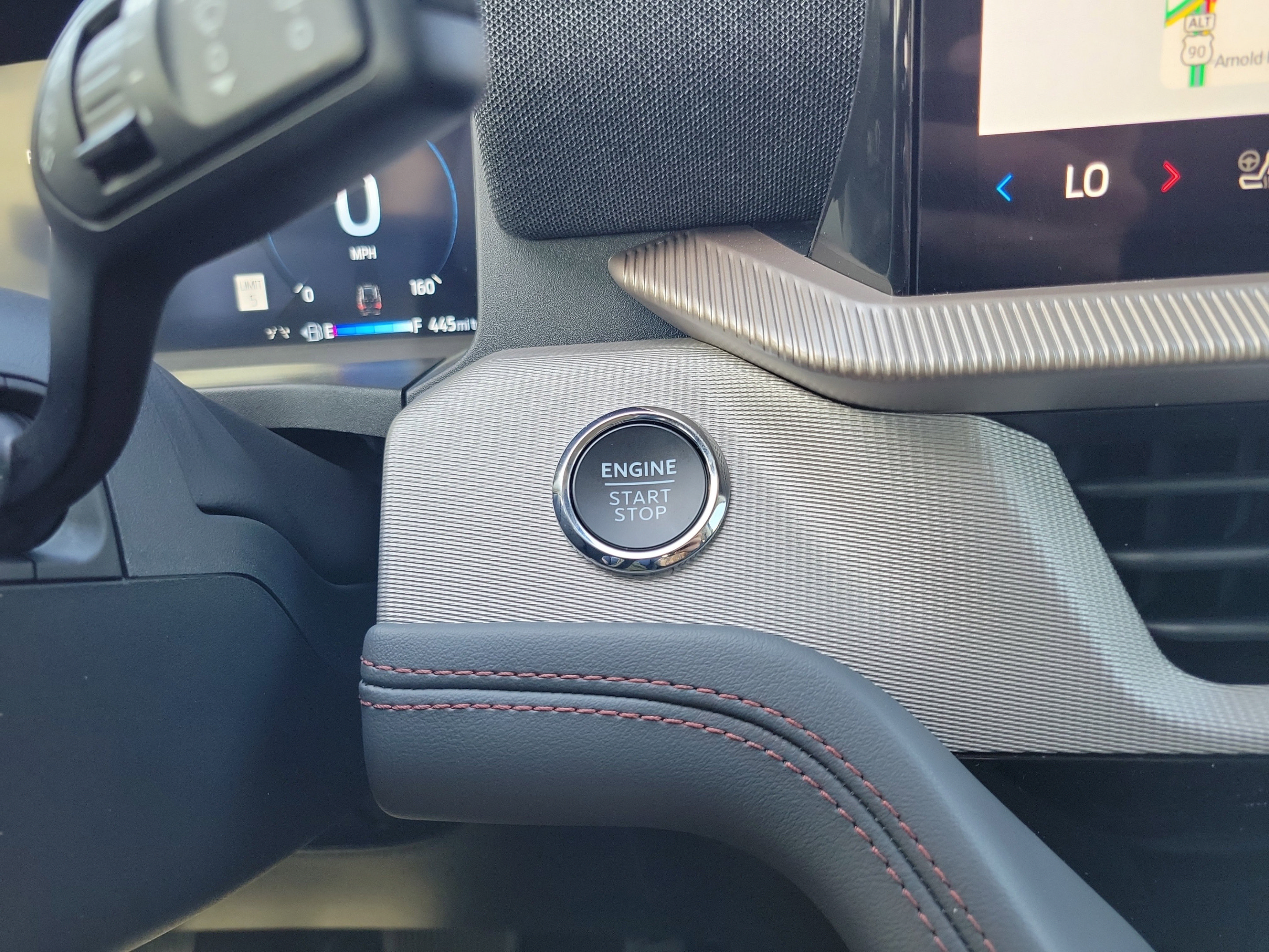 New 2026 Ford Explorer Active w/ Active Comfort Package RWD image 17