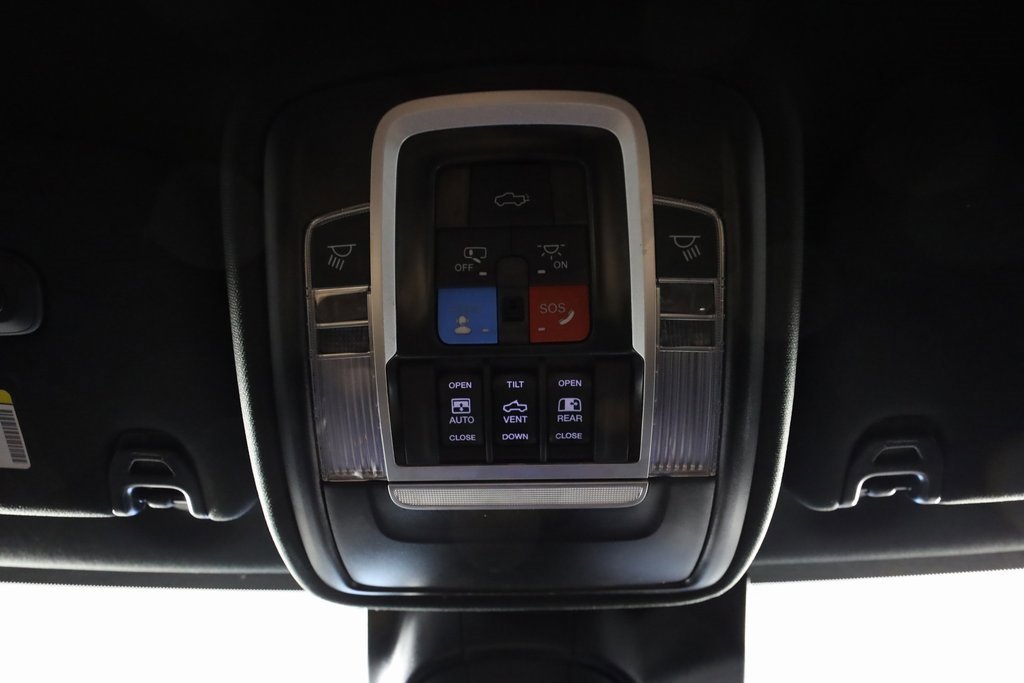 Used 2024 RAM 2500 Limited image 26