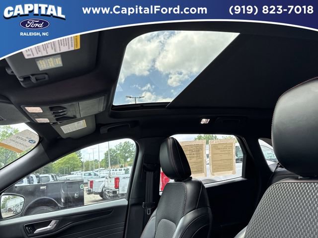 Certified 2024 Ford Escape ST-Line w/ Tech Pack #1 AWD/4WD image 22