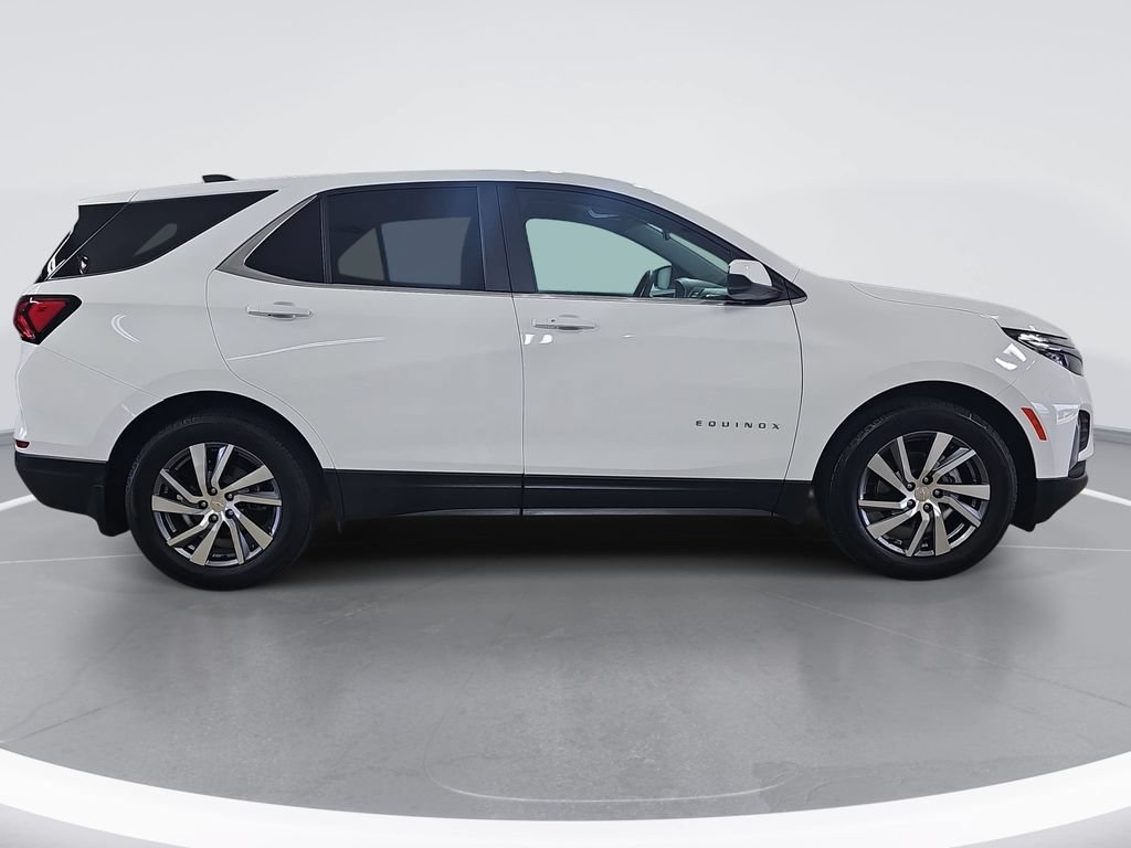 Certified 2024 Chevrolet Equinox LT FWD image 2