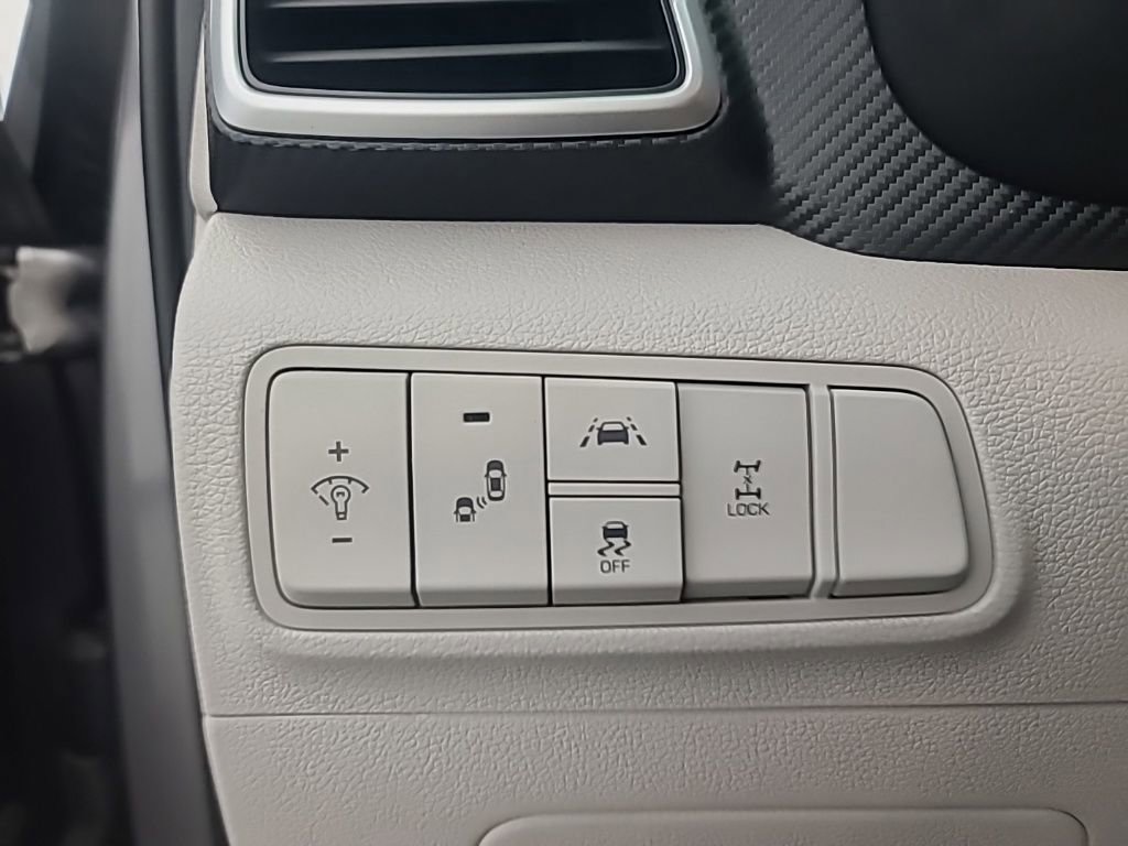 Used 2020 Hyundai Tucson SEL w/ Winter Weather Package image 27