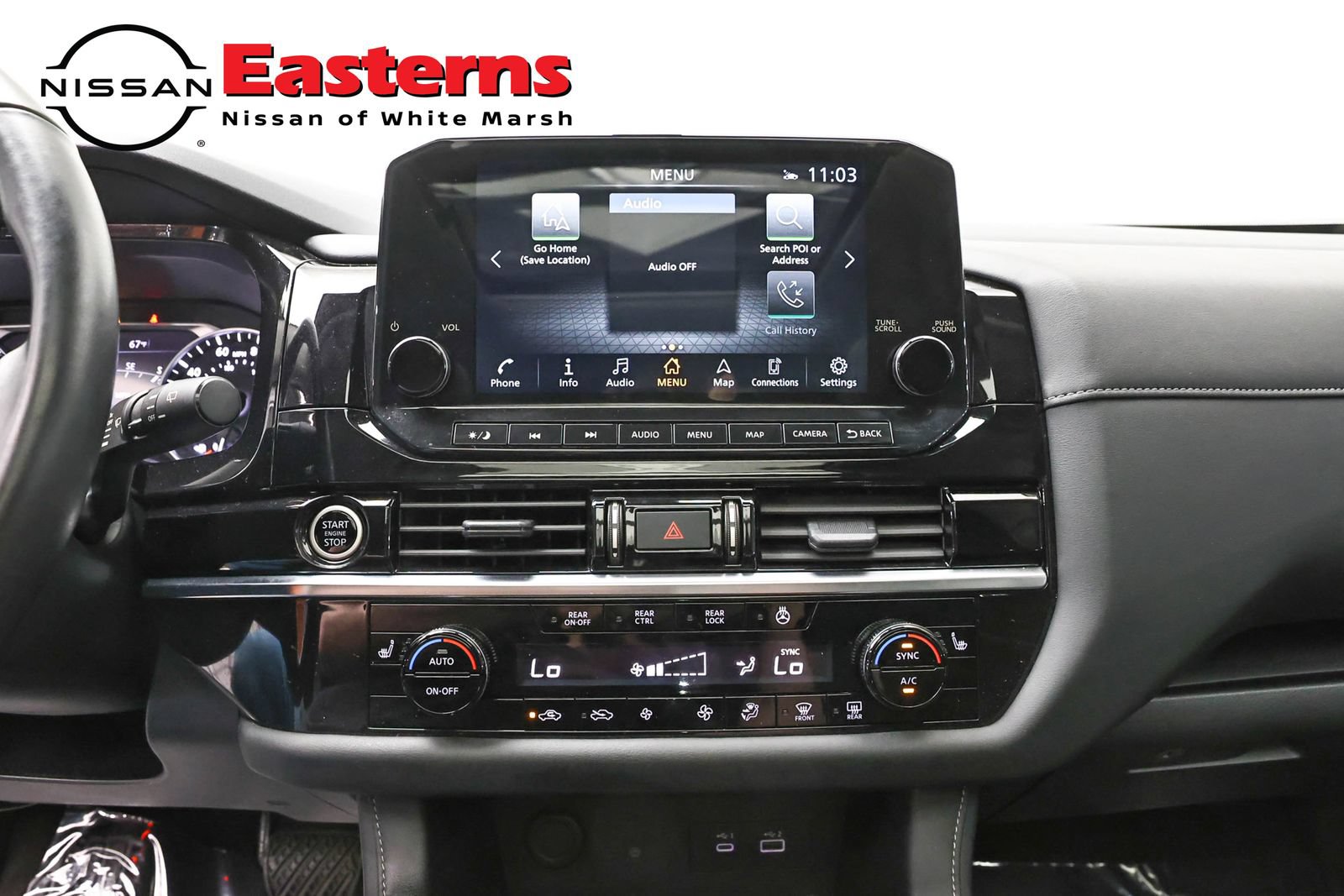 Used 2024 Nissan Pathfinder SL AWD/4WD image 12