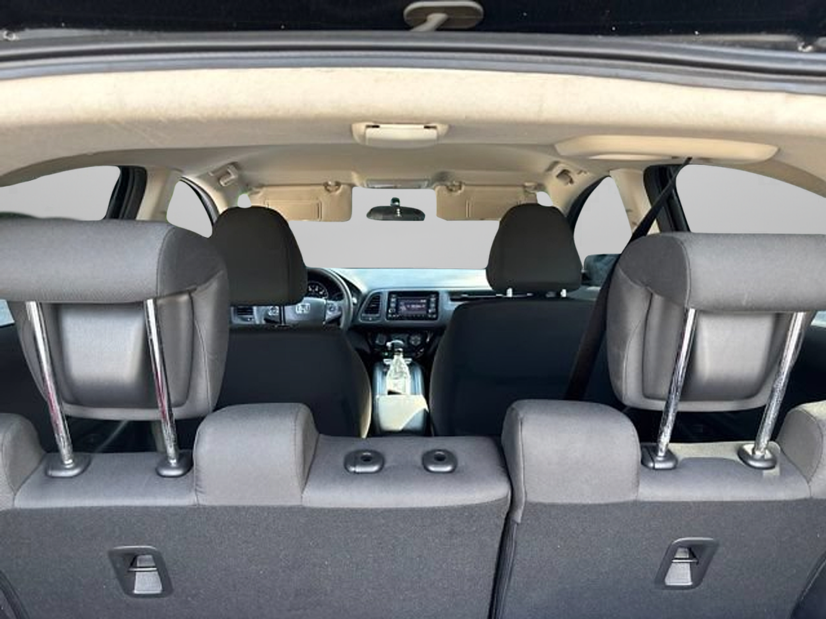 Used 2022 Honda HR-V LX image 11