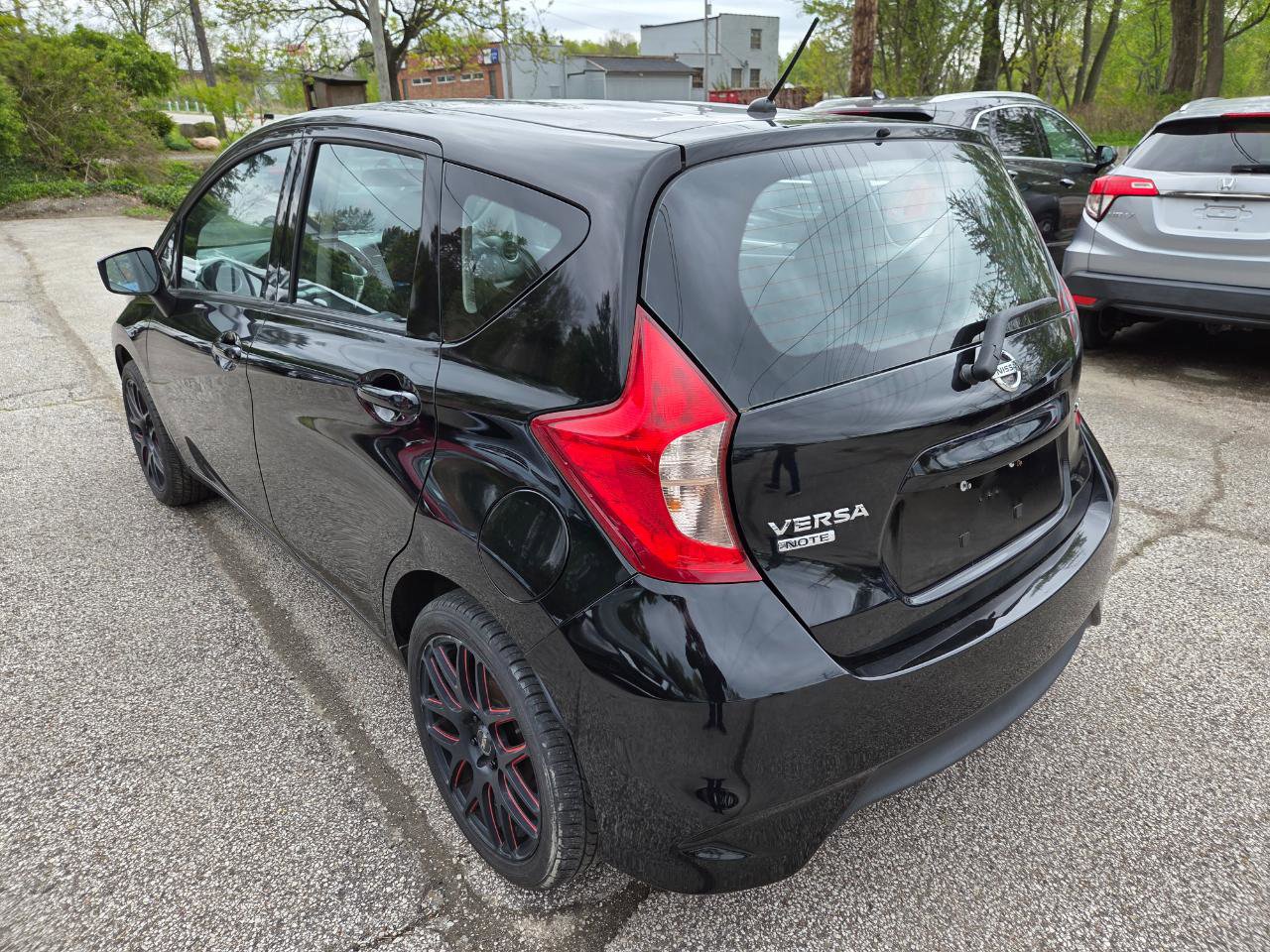 Used 2018 Nissan Versa Note SV FWD image 6