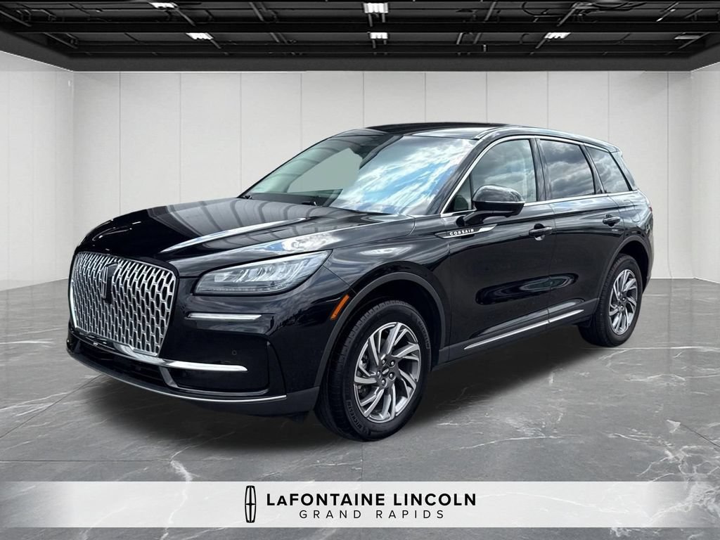 Certified 2023 Lincoln Corsair FWD w/ Equipment Group 101A image 1