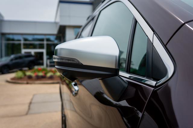 Certified 2023 Subaru Ascent Touring AWD/4WD image 21