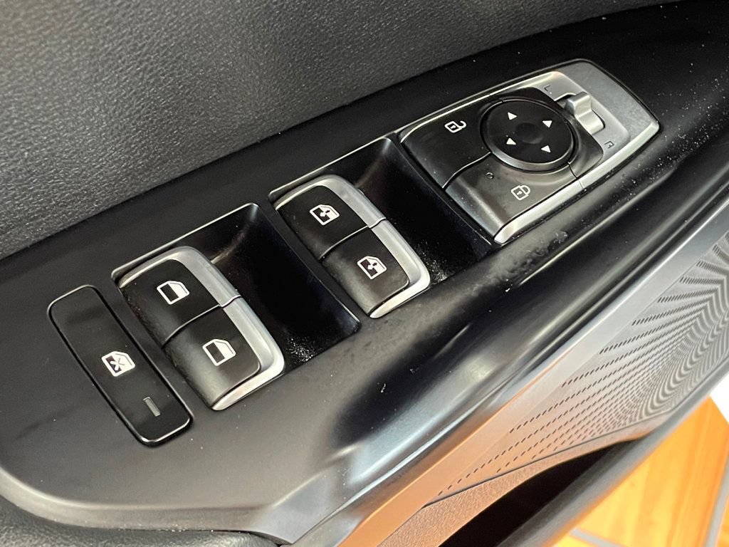 Used 2022 Kia K5 GT-Line AWD/4WD image 14