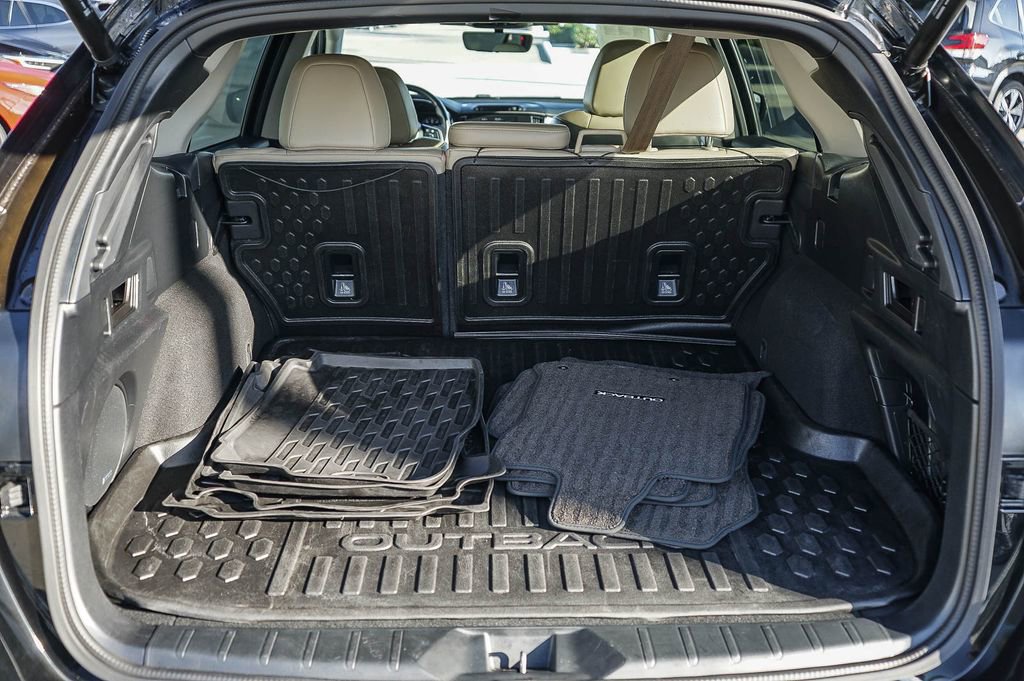 Certified 2023 Subaru Outback Limited image 31