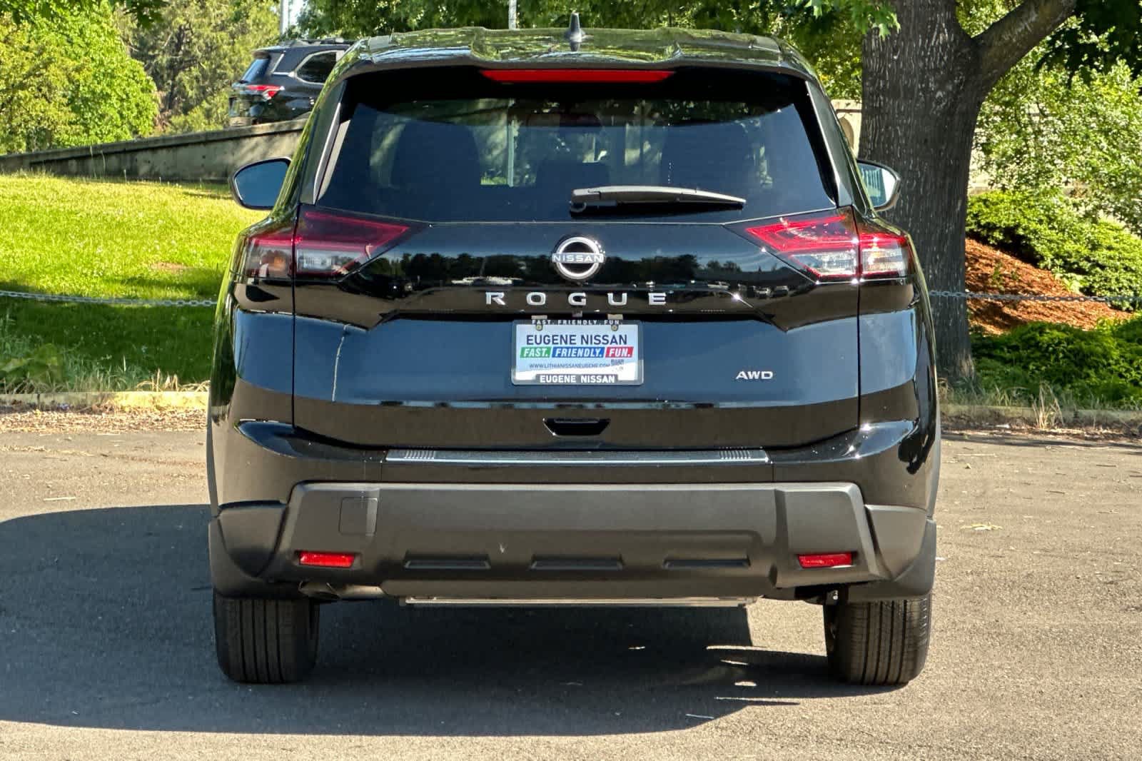 New 2026 Nissan Rogue SV AWD/4WD image 7