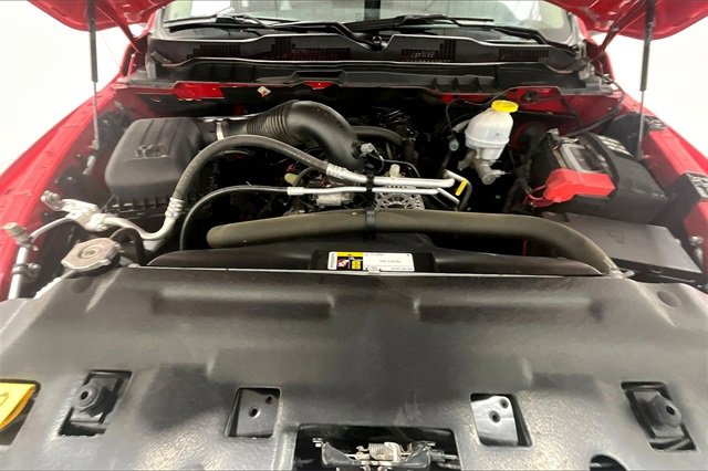 Used 2023 RAM 1500 Classic SLT image 30