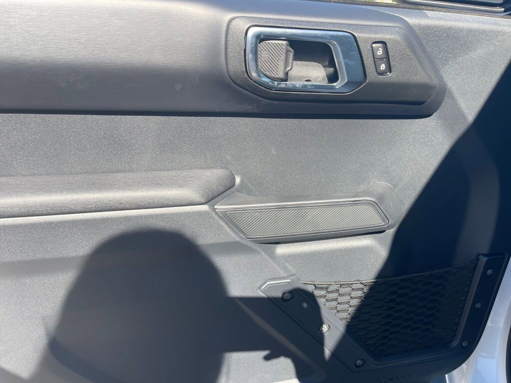 New 2025 Ford Bronco Outer Banks w/ Sasquatch Package image 7