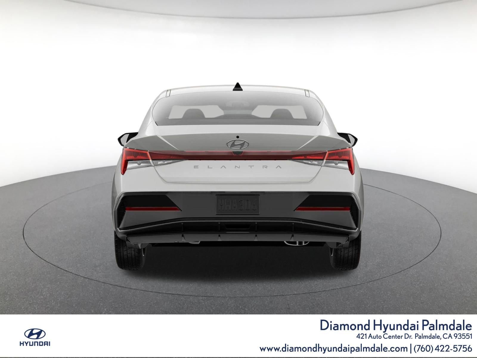 Certified 2024 Hyundai Elantra SEL FWD image 6