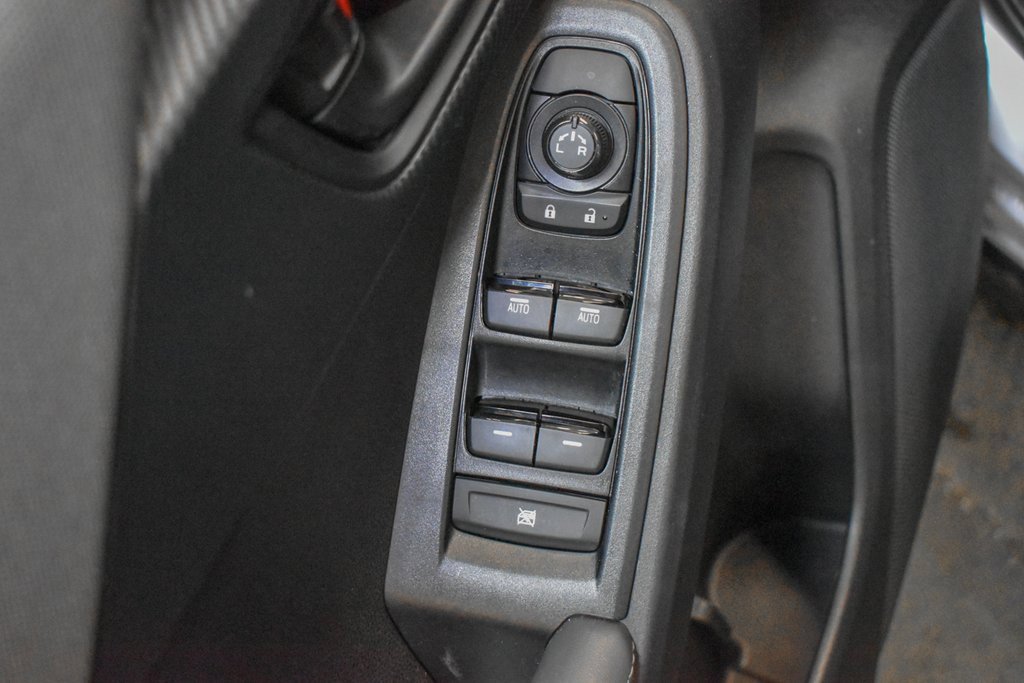 Used 2024 Subaru Crosstrek 2.0i Premium w/ Crosstrek Mirror Package image 19