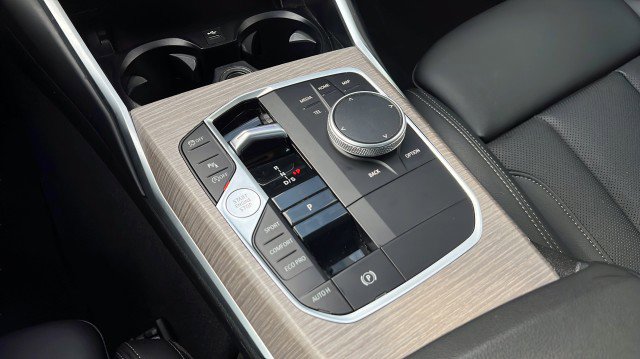 Used 2025 BMW 330i Sedan image 13