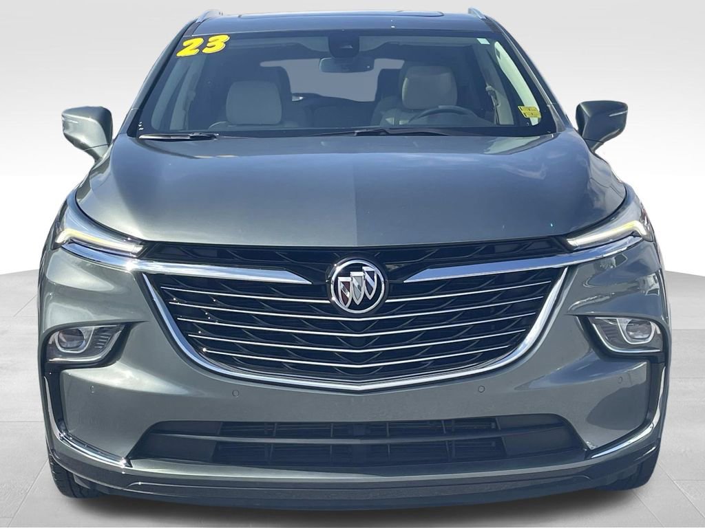 Used 2023 Buick Enclave Essence w/ Experience Buick Package image 9