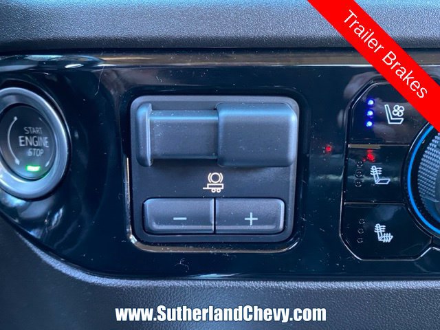 Used 2025 Chevrolet Silverado 1500 LTZ AWD/4WD image 40