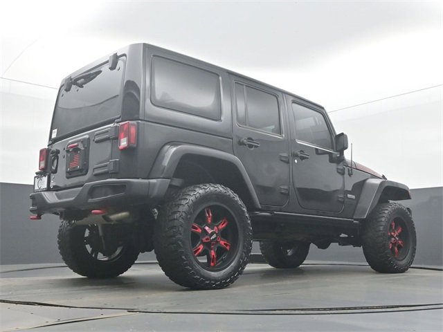 Used 2017 Jeep Wrangler Unlimited Rubicon image 50