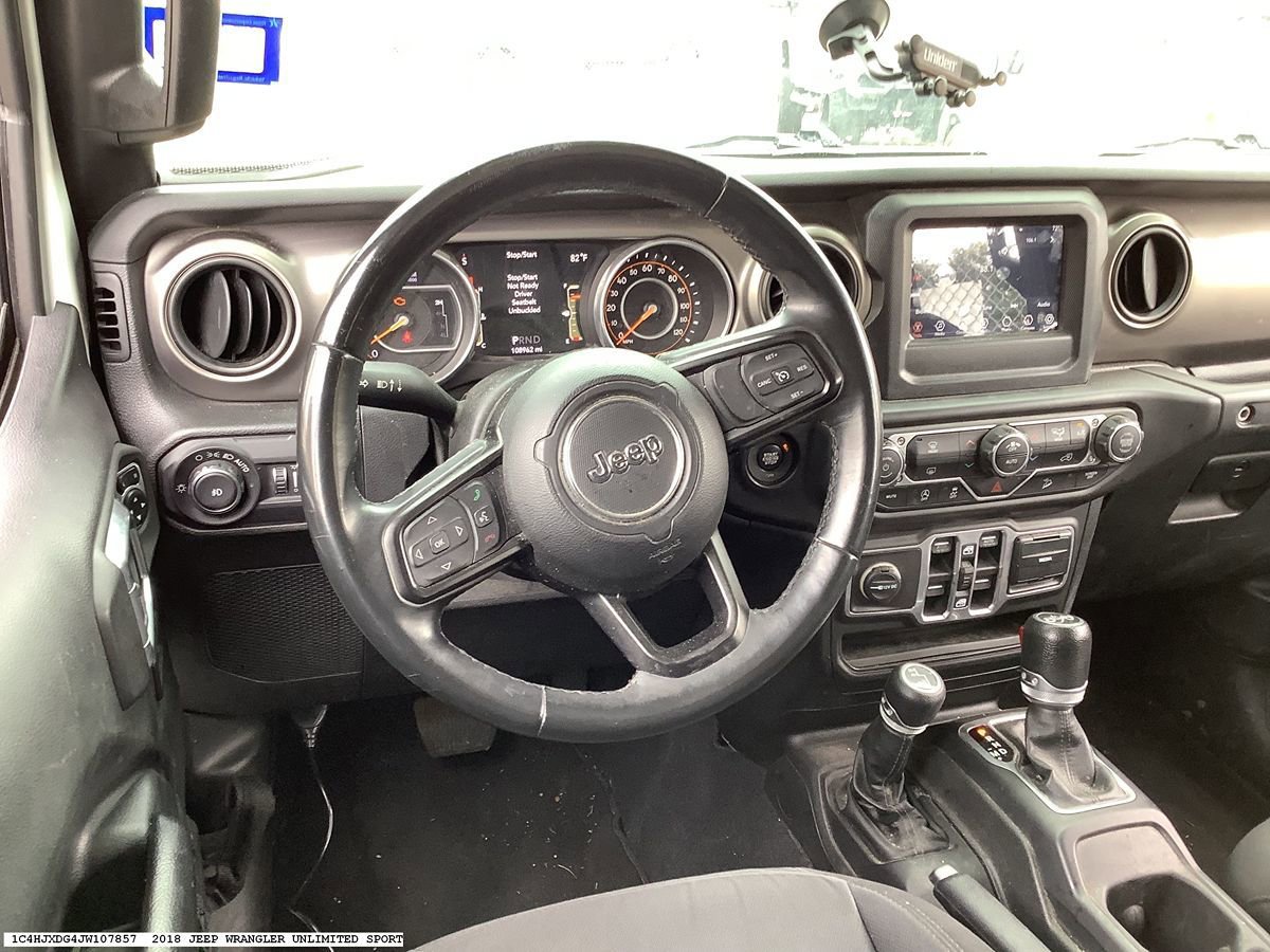 Used 2018 Jeep Wrangler Unlimited Sport S AWD/4WD image 10