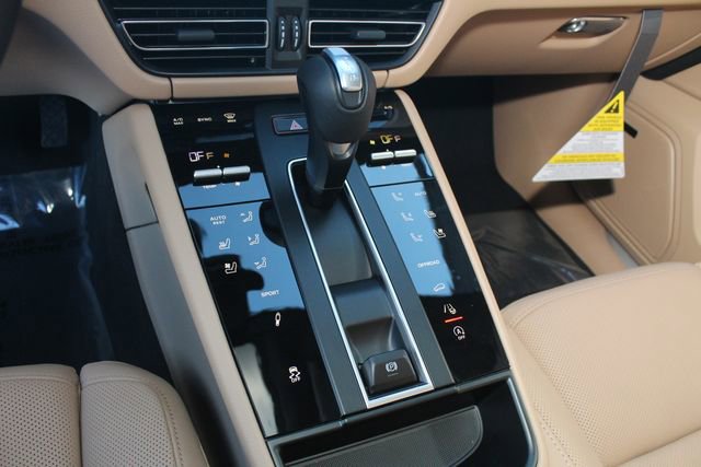 New 2026 Porsche Macan S image 16