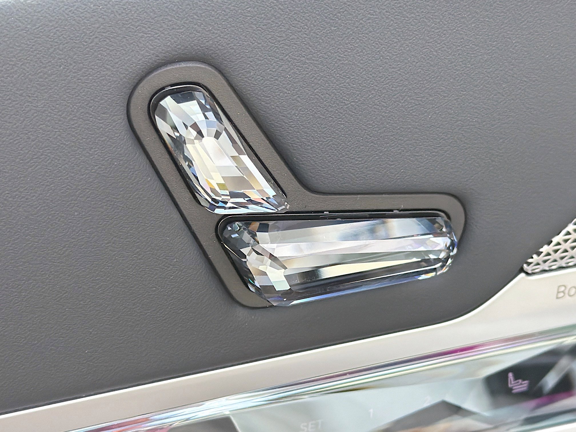 New 2026 BMW 760i xDrive w/ Executive Package image 25