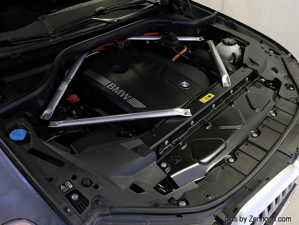 Used 2025 BMW X5 xDrive50e image 39