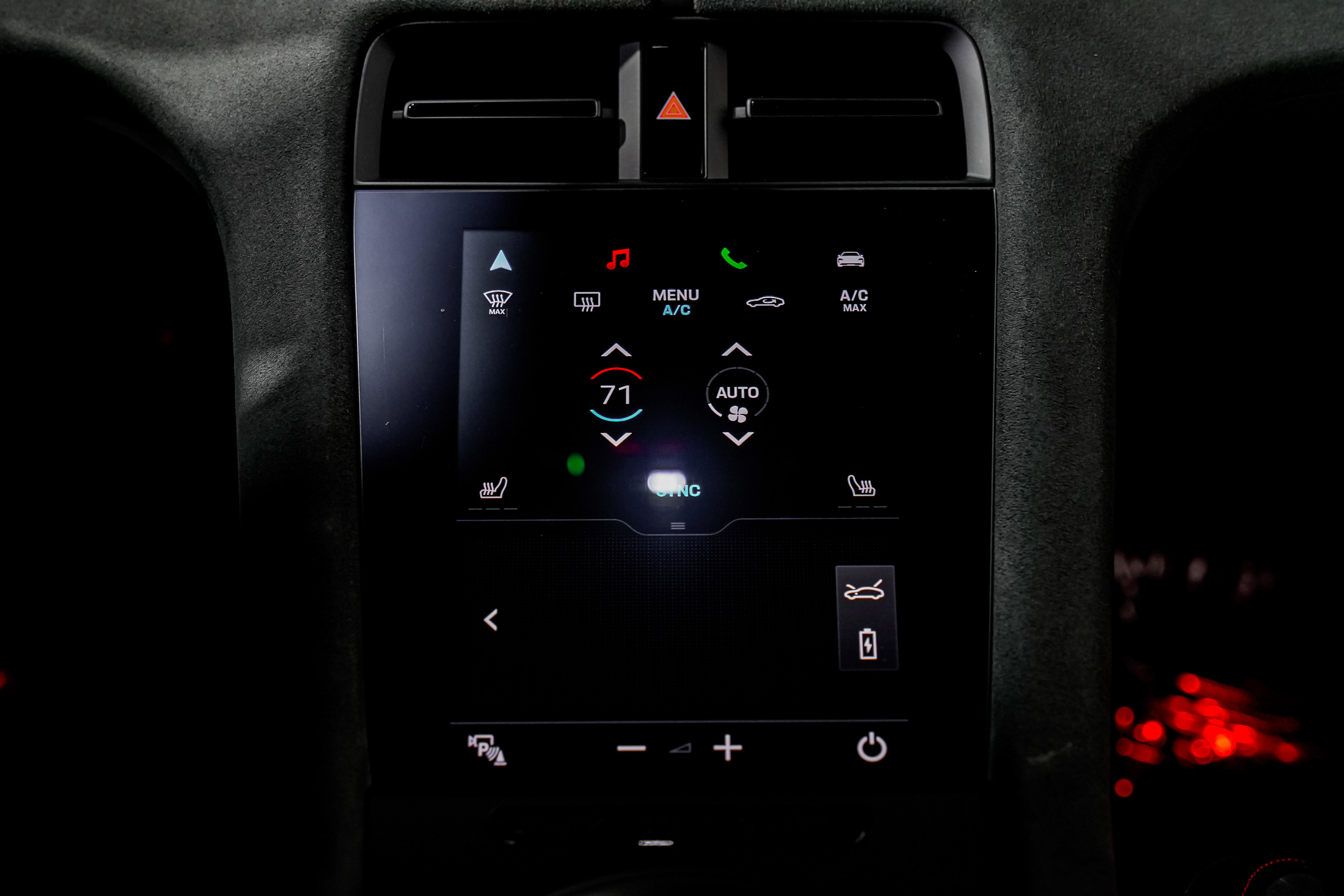 Used 2023 Porsche Taycan GTS image 17