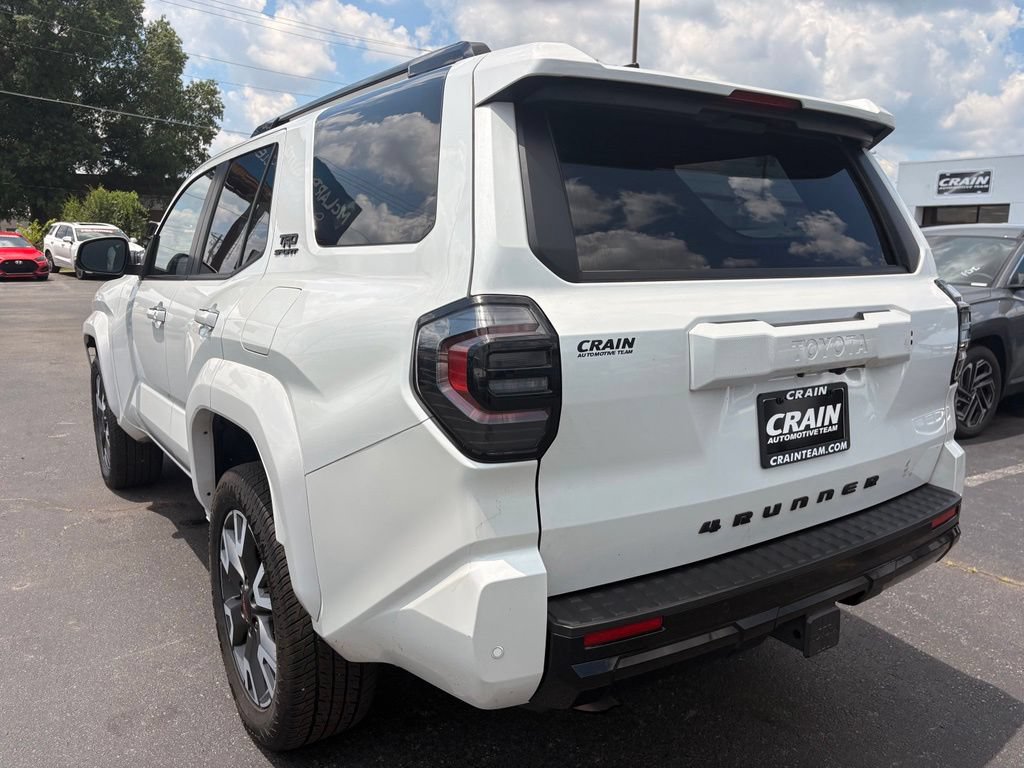 Used 2025 Toyota 4Runner TRD Sport AWD/4WD image 5