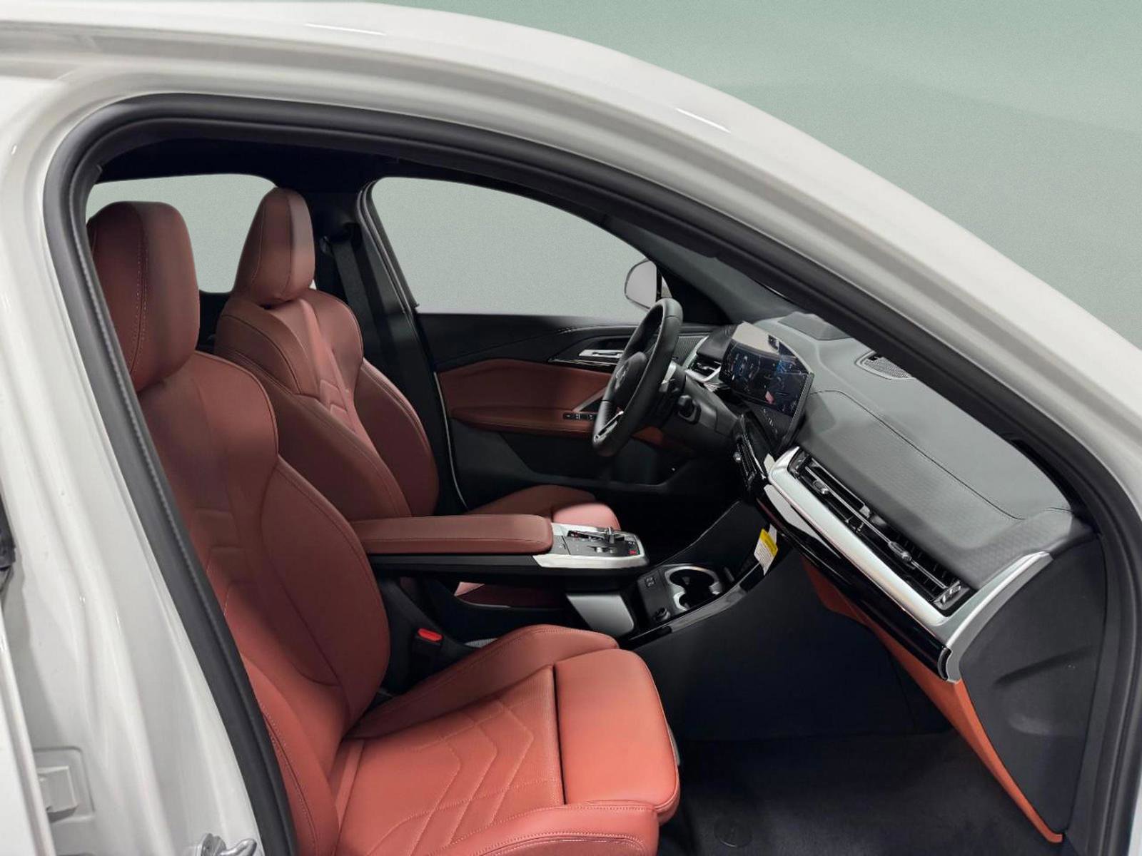 New 2026 BMW X2 xDrive28i w/ Technology Package image 15