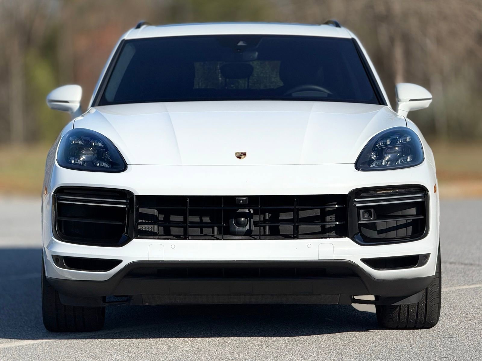 Used 2019 Porsche Cayenne Turbo image 2