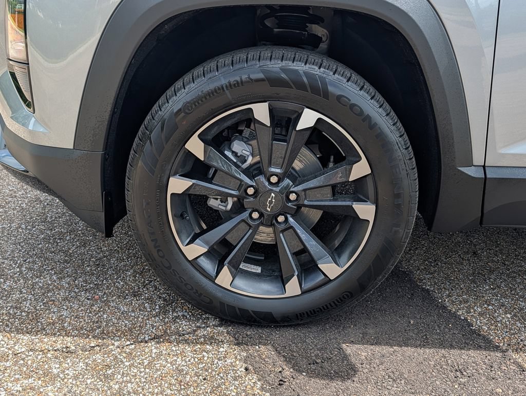 New 2027 Chevrolet Equinox RS w/ Convenience Package III FWD image 33