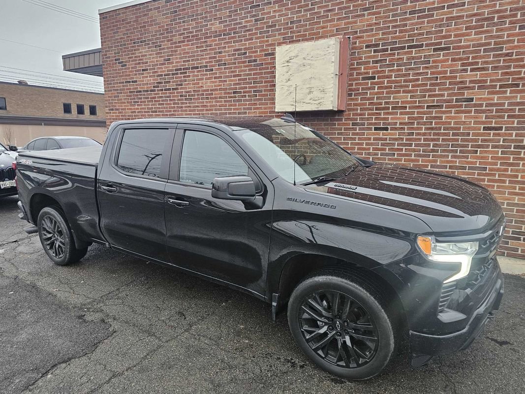 Used 2023 Chevrolet Silverado 1500 RST w/ Convenience Package II image 2