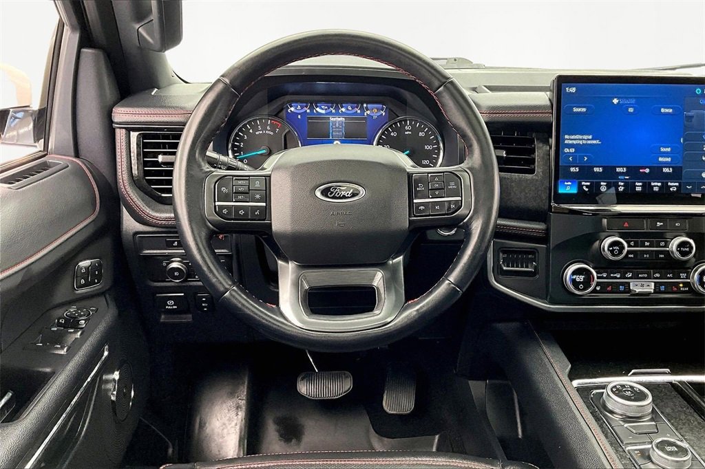 Used 2022 Ford Expedition Max Limited image 5