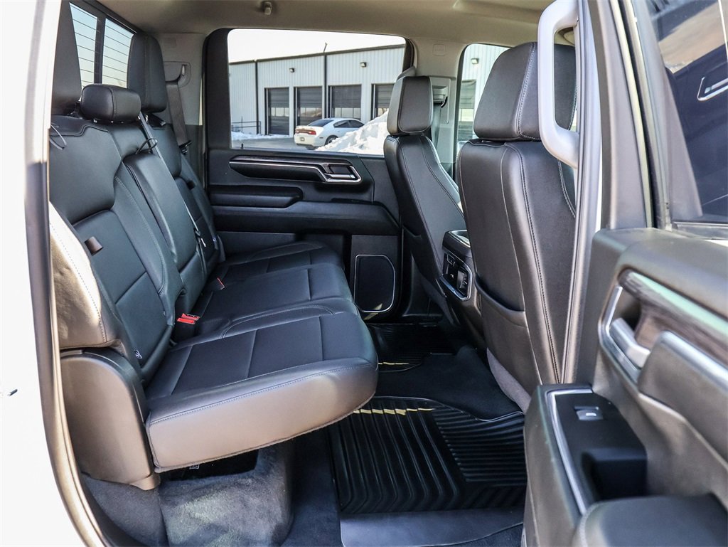 Used 2024 Chevrolet Silverado 2500 LTZ w/ LTZ Plus Package image 21