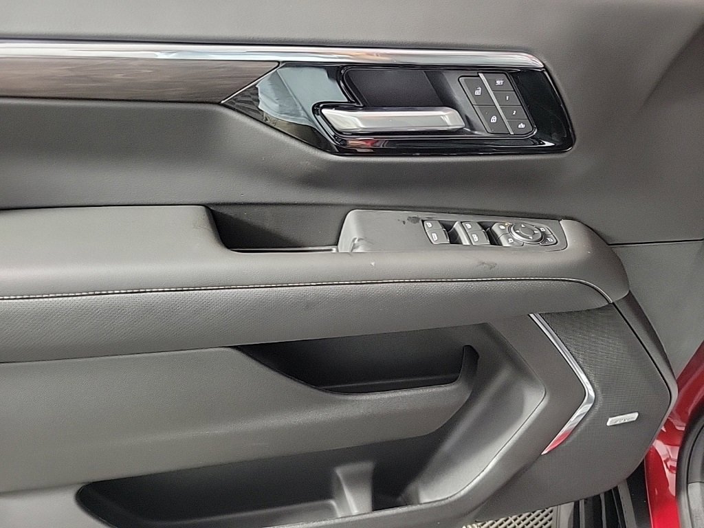 New 2026 Chevrolet Suburban Premier w/ Sun And Tow Package image 16