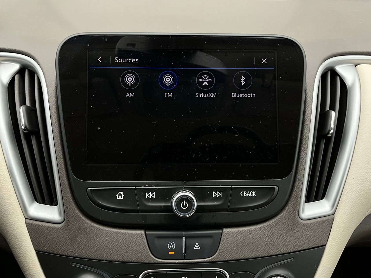 Used 2022 Chevrolet Malibu LT w/ Leather Package image 31