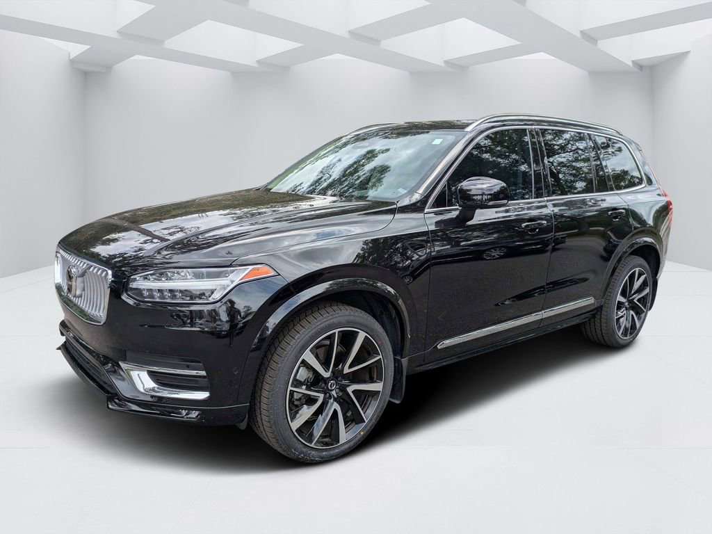 Certified 2023 Volvo XC90 B6 Plus w/ Protection Package Premier AWD/4WD image 7