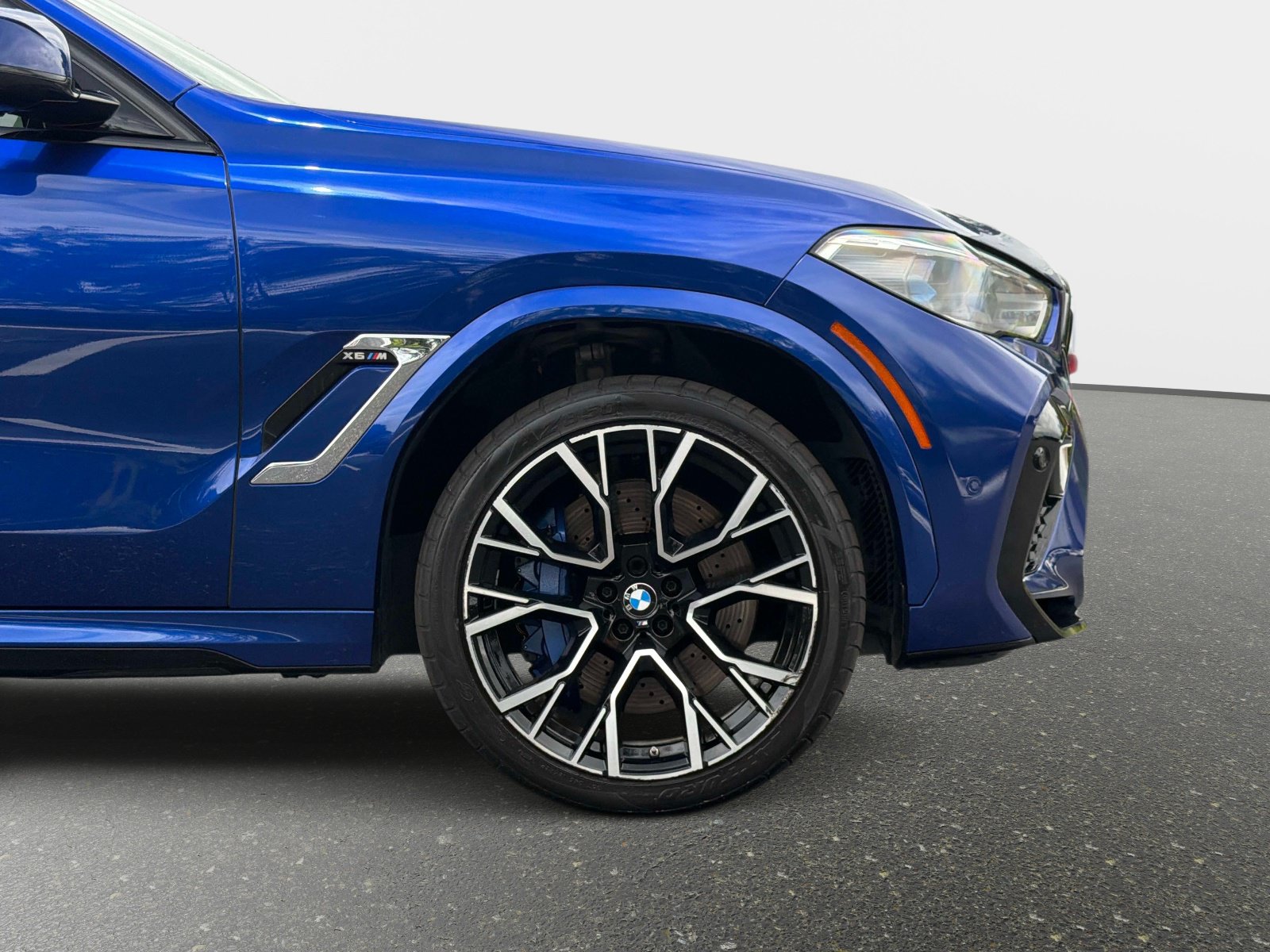 Used 2021 BMW X6 M w/ Executive Package AWD/4WD image 22