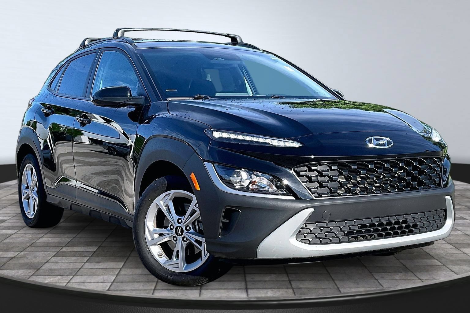 Used 2023 Hyundai Kona SEL AWD/4WD image 10