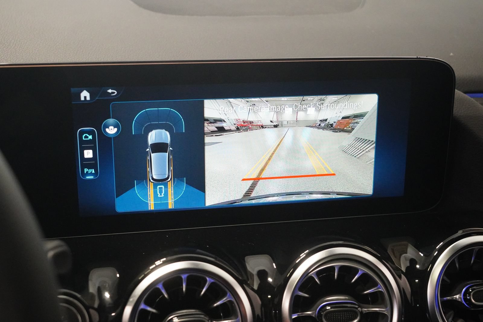 New 2026 Mercedes-Benz GLA 250 4MATIC image 26