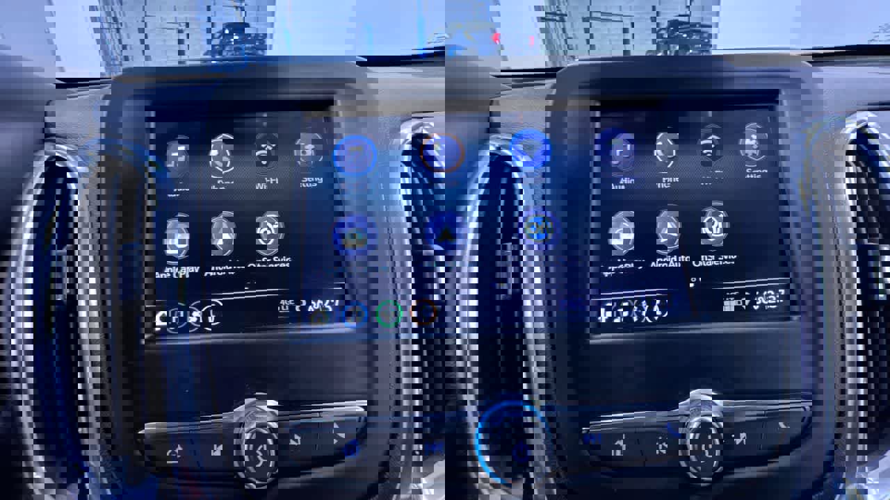 Used 2021 Chevrolet Equinox LT image 24