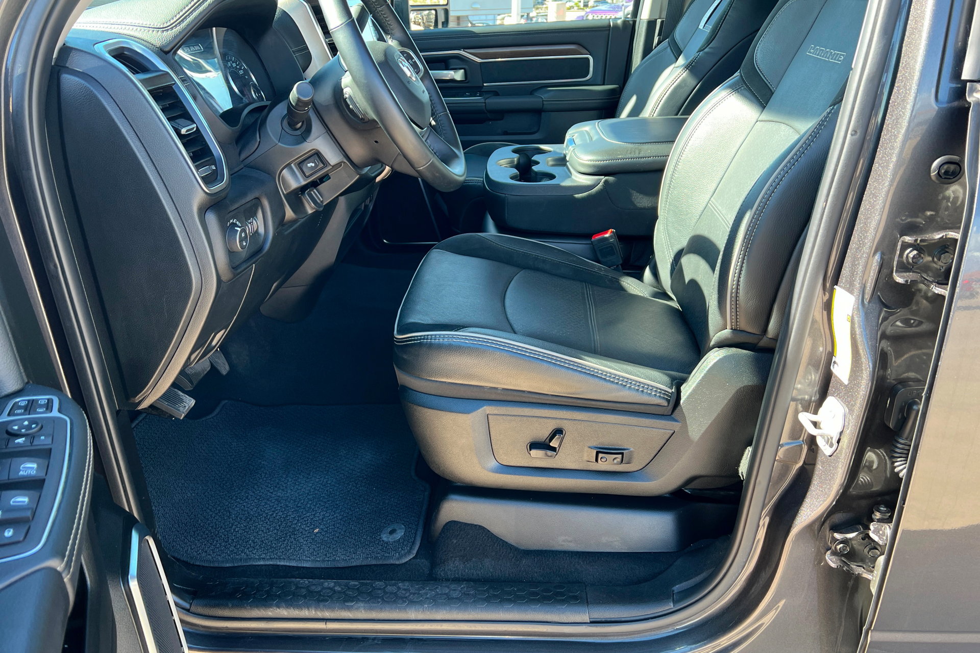 Certified 2024 RAM 2500 Laramie w/ Safety Group image 17