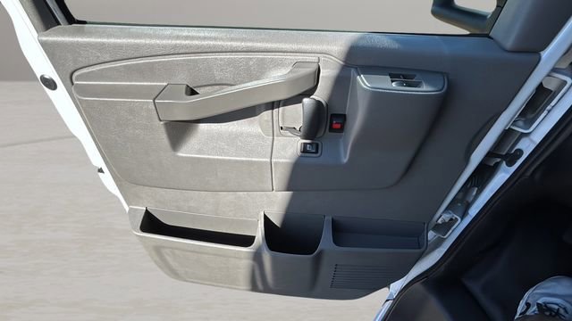 Used 2020 Chevrolet Express 3500 Work Van w/ Power Convenience Package image 17