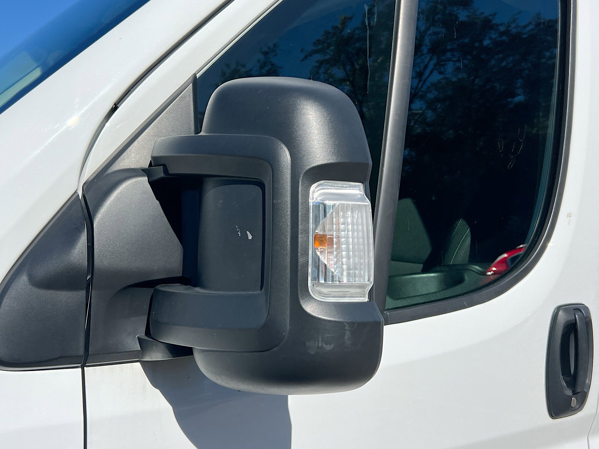 Used 2023 RAM ProMaster 2500 image 12