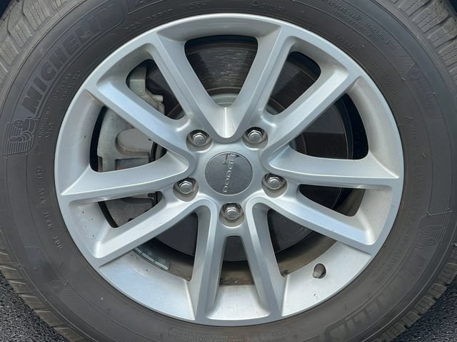 Used 2019 Dodge Grand Caravan SXT FWD image 7