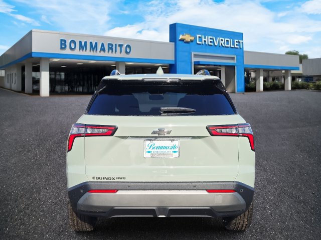 New 2026 Chevrolet Equinox LT AWD/4WD image 4