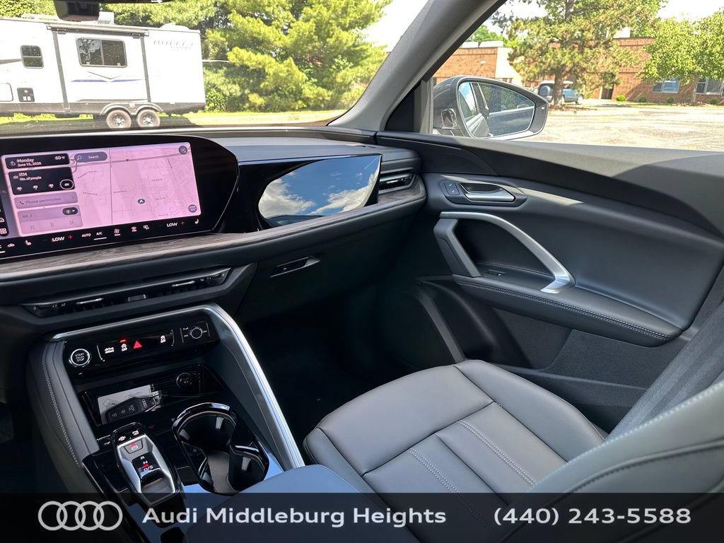 Used 2026 Audi Q5 Premium AWD/4WD image 30