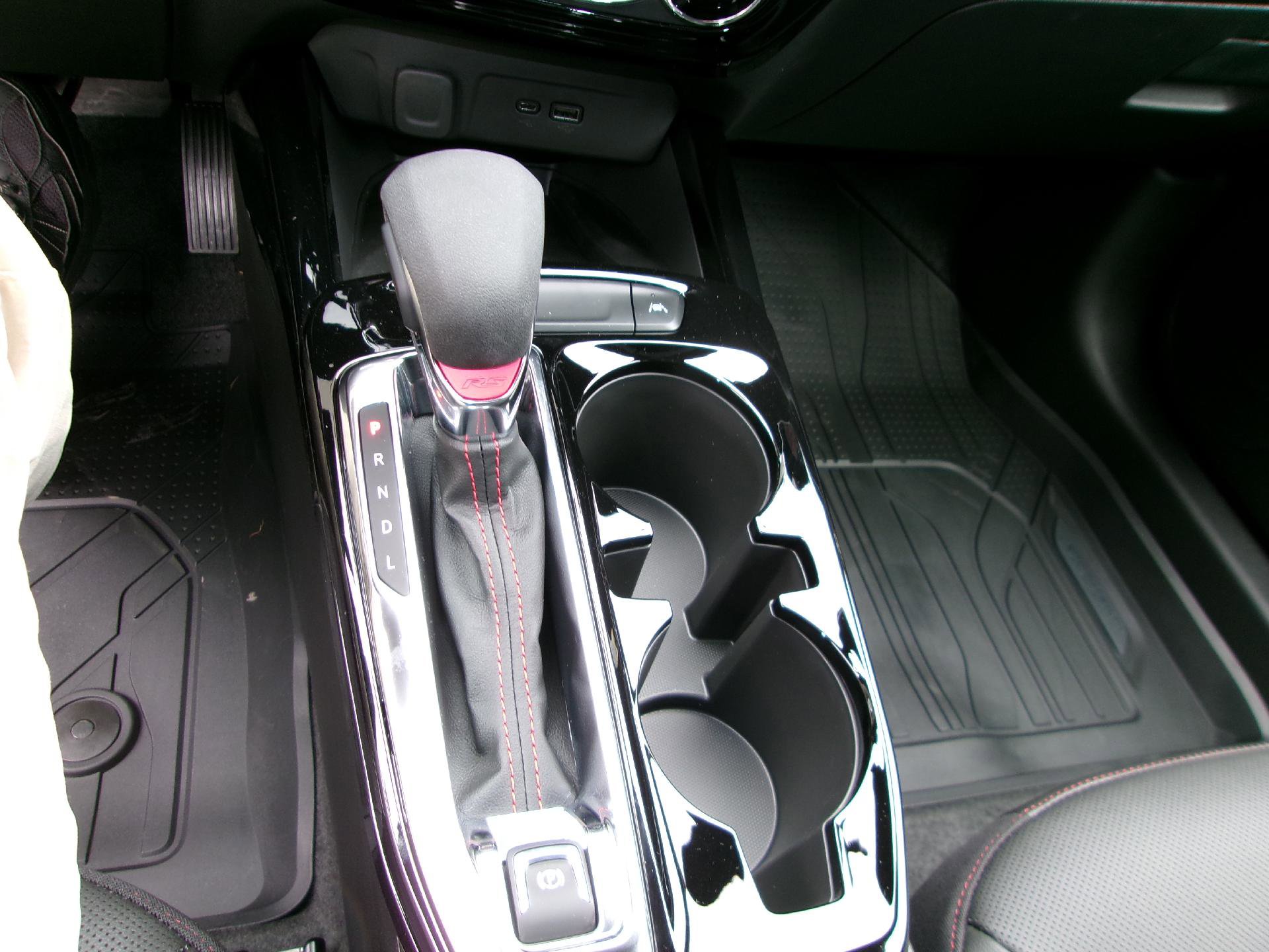 New 2026 Chevrolet Trax RS w/ Sunroof Package FWD image 18