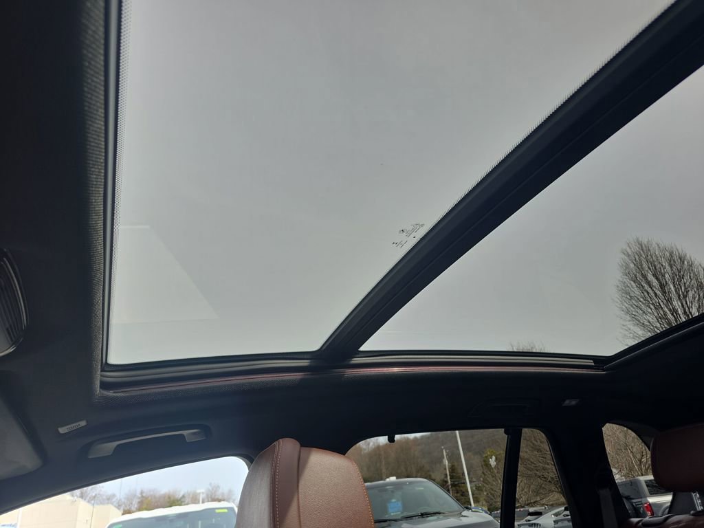 Used 2019 BMW X5 xDrive40i w/ Executive Package image 30