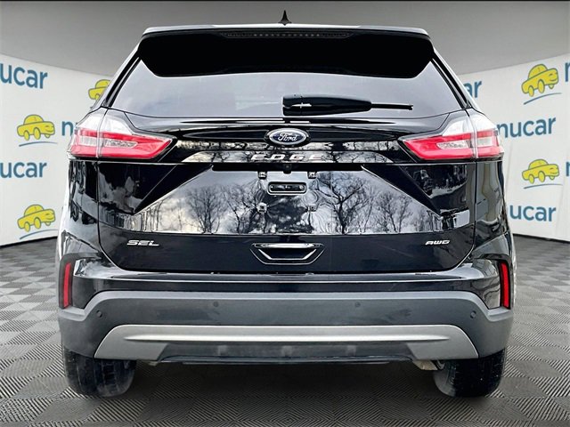 Used 2023 Ford Edge SEL w/ Convenience Package image 4