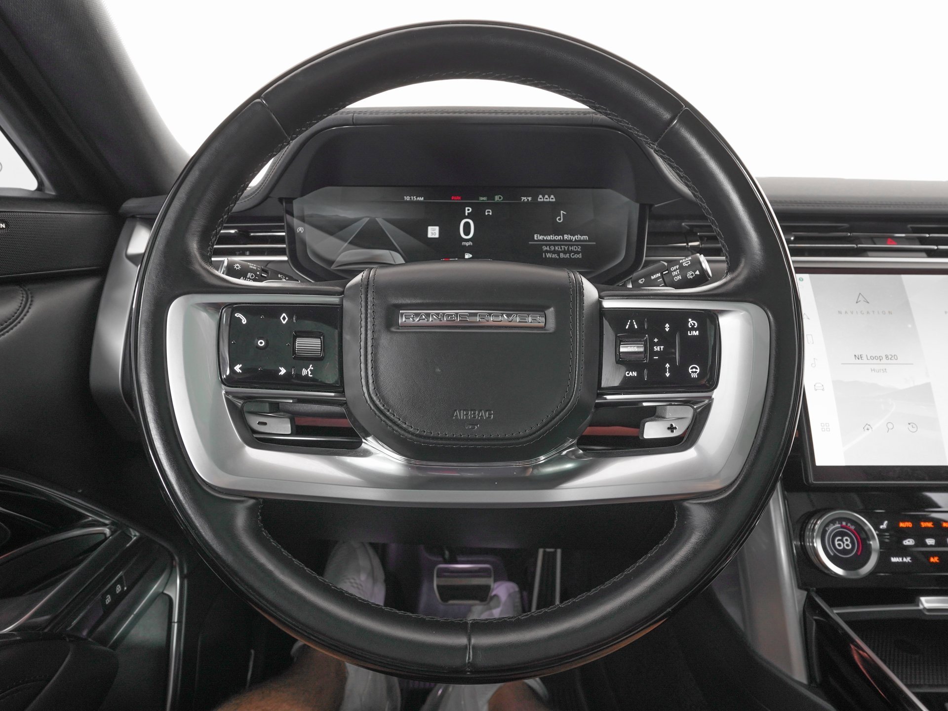 Used 2023 Land Rover Range Rover SE image 18